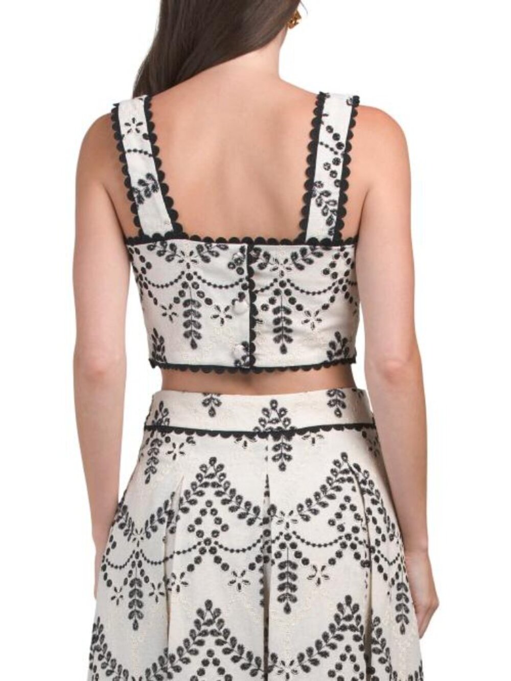 ENGLISH FACTORY Linen Blend Embroidered Sleeveless Top - Picture 2 of 6